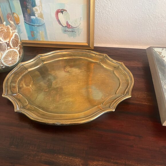 Vintage Brass Tray Scalloped Edges Patina Cottagecore Traditional Timeless India - Picture 1 of 5